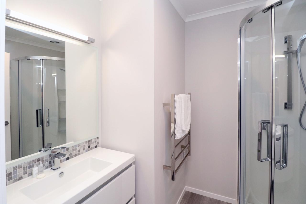 Apartment On Beale Street Хамилтън Екстериор снимка